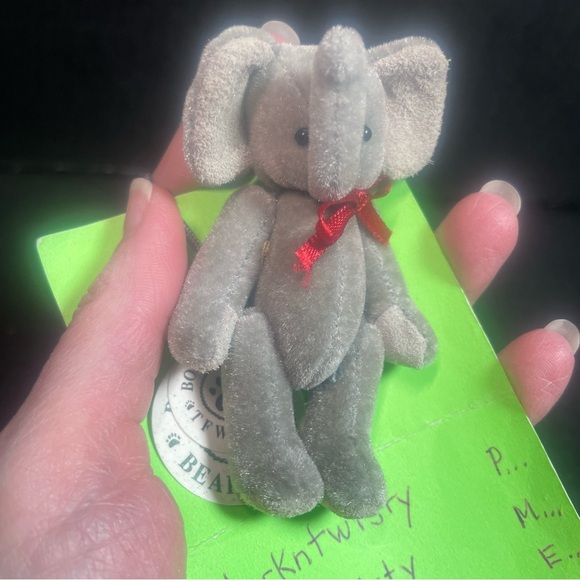 Vintage NWT  Boyd’s Bears Tutu F Wuzzie Jointed Elephant with Red Ribbon 3.5” - Picture 1 of 15
